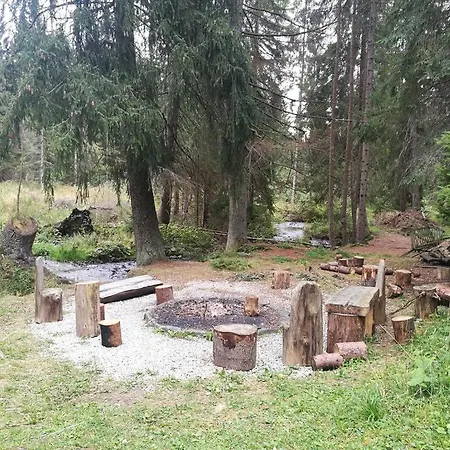 Lovely In The Heart Of 아파트